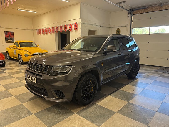 Jeep Grand Cherokee 6 of 30