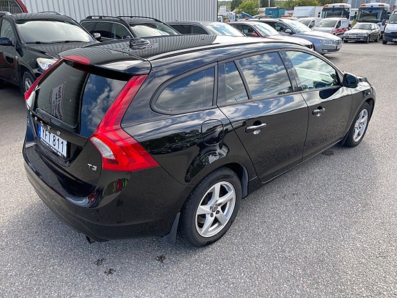 Volvo V60 18 of 18
