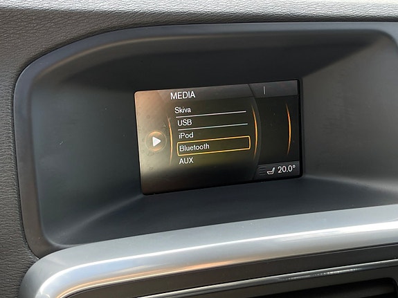 Volvo V60 12 of 18