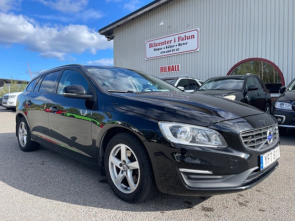 Volvo V60 2 of 18