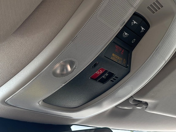 Volvo V60 13 of 18