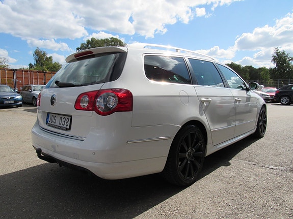 Volkswagen Passat 5 of 13