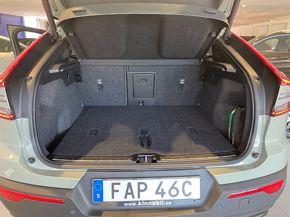 Volvo C40 13 of 14