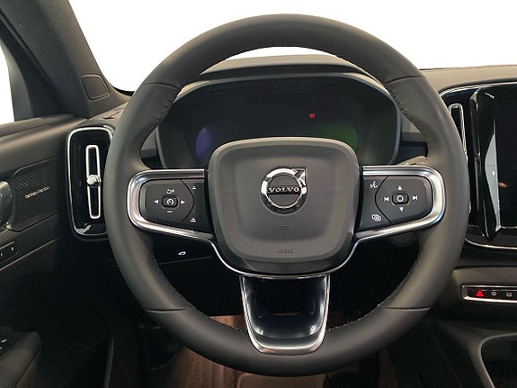 Volvo C40 10 of 14