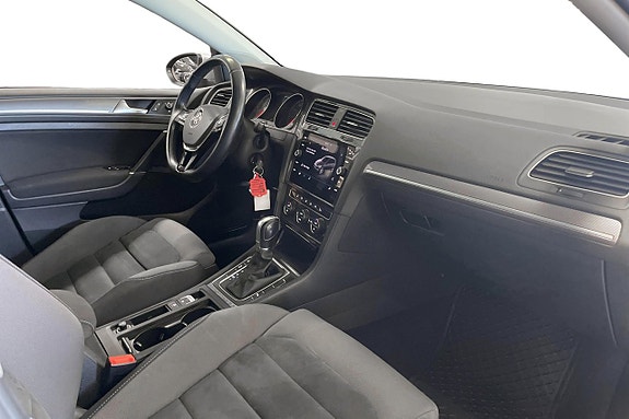 Volkswagen Golf I 9 of 15