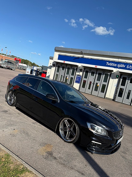 Volvo V60 6 of 11