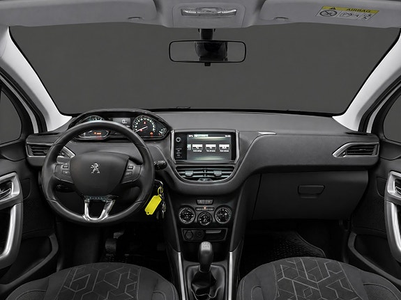 Peugeot 2008 9 of 18