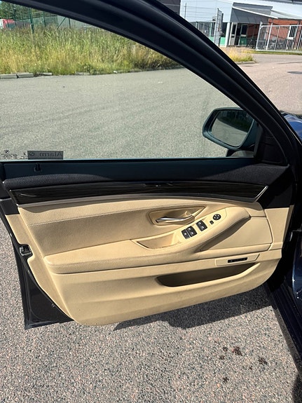 BMW 535d 16 of 28