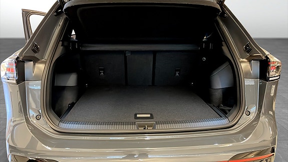 Volkswagen Tiguan 13 of 13