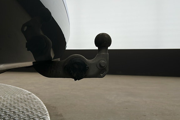Volvo XC60 17 of 30