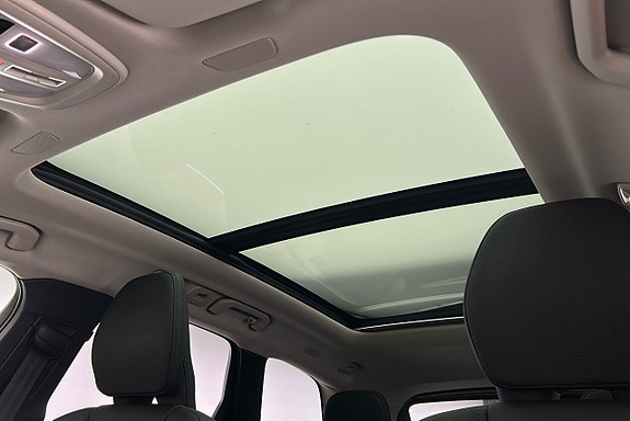 Volvo XC60 18 of 30
