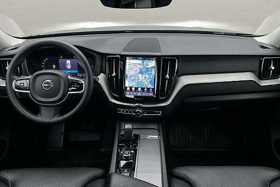 Volvo XC60 6 of 30