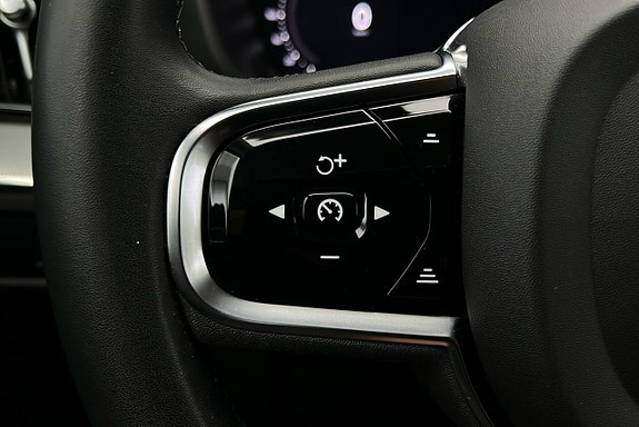 Volvo XC60 29 of 30