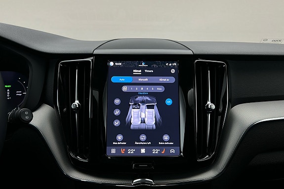 Volvo XC60 24 of 30