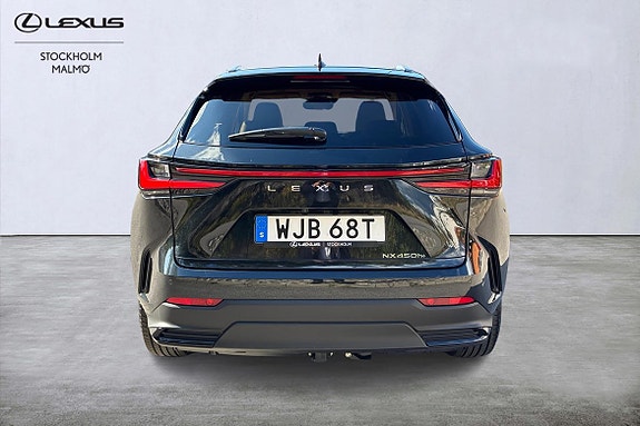 Lexus NX450h+ 21 of 25