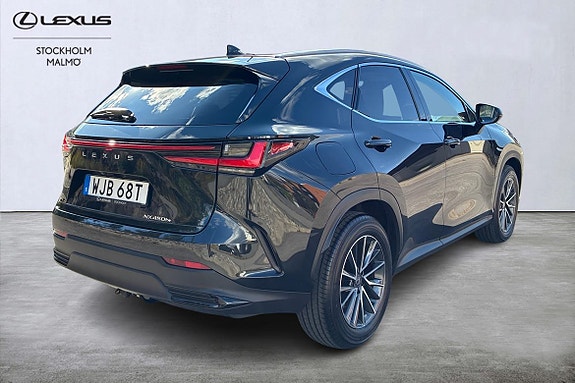 Lexus NX450h+ 4 of 25