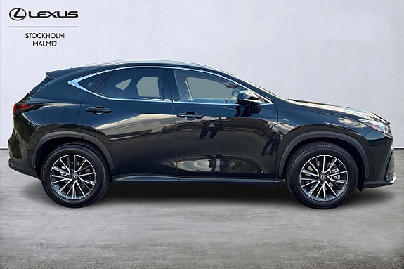 Lexus NX450h+ 5 of 25