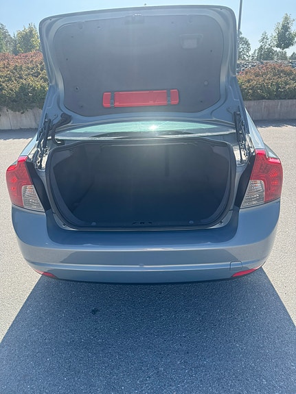 Volvo S40 9 of 17