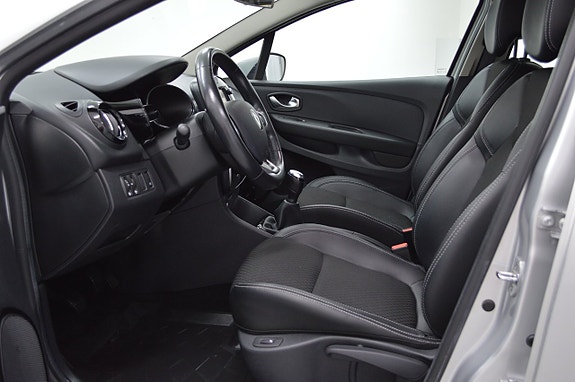 Renault Clio 8 of 22