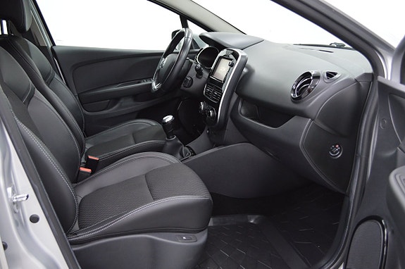 Renault Clio 9 of 22