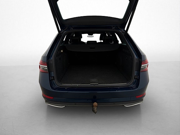 Skoda Superb 11 of 30