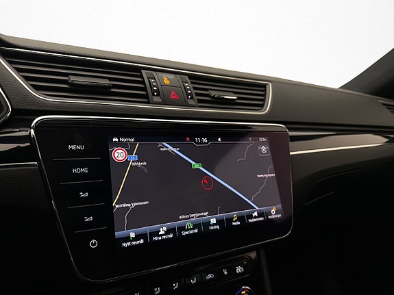 Skoda Superb 27 of 30