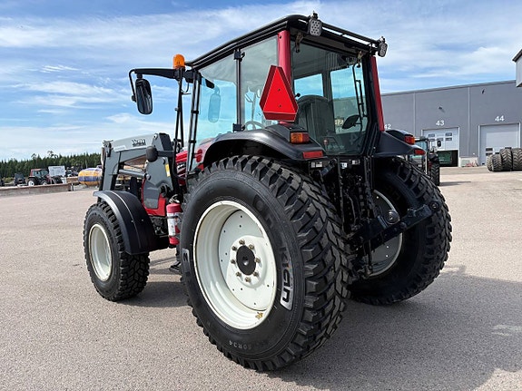Valtra A75 / Lastare / Lågbyggd hytt 8 of 10