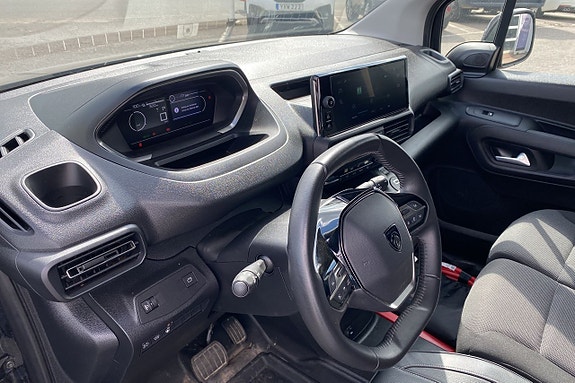 Peugeot e-Partner 6 of 7