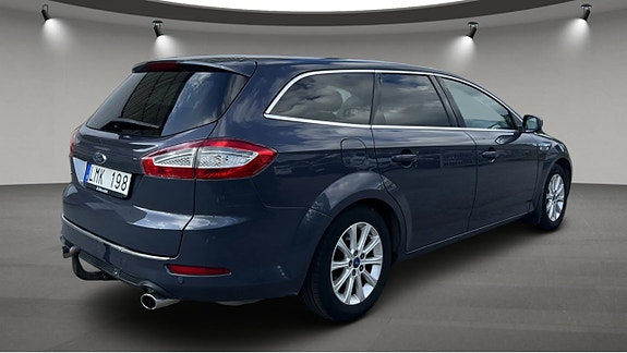 Ford Mondeo 3 of 7