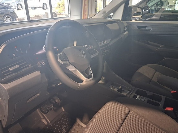 Volkswagen Caddy 3 of 5