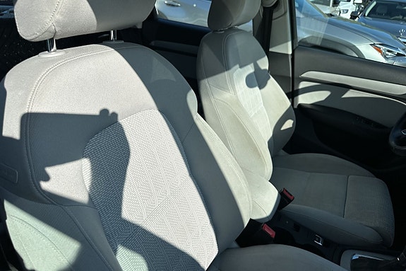 Audi Q3 9 of 14