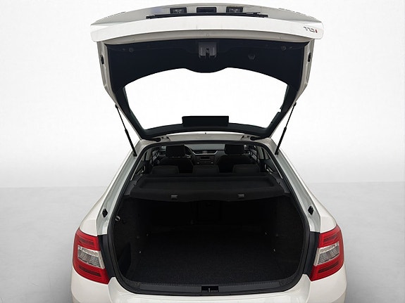 Skoda Octavia 9 of 28