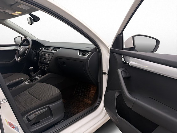 Skoda Octavia 11 of 28