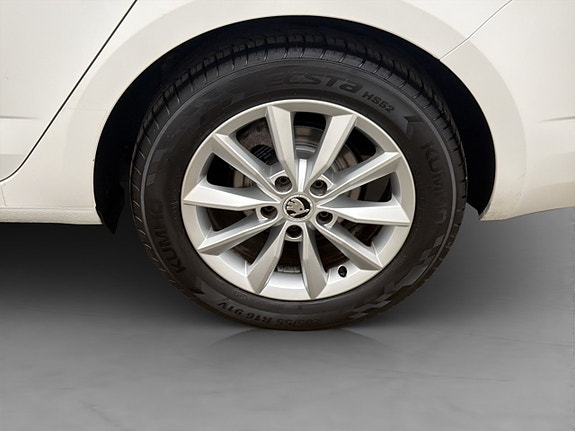 Skoda Octavia 26 of 28