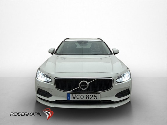 Volvo V90 2 of 30