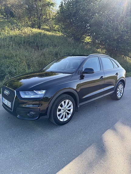 Audi Q3 3 of 19
