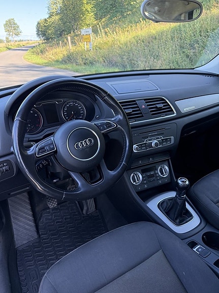 Audi Q3 11 of 19