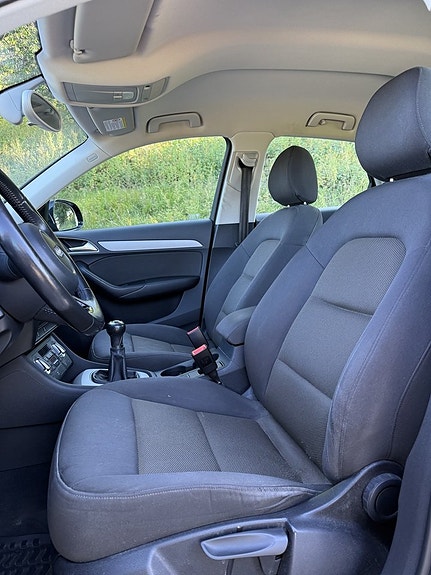 Audi Q3 14 of 19