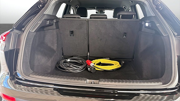 Audi Q4 e-tron 7 of 14
