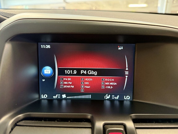 Volvo XC60 17 of 21