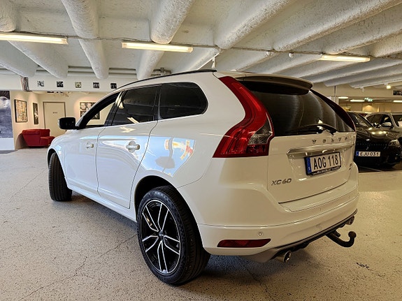 Volvo XC60 4 of 21