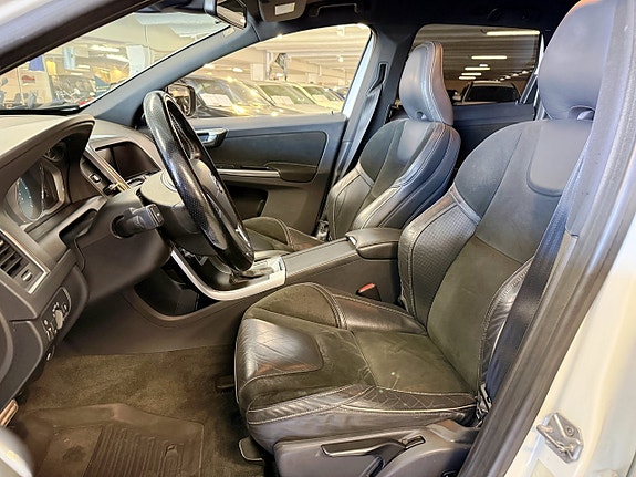 Volvo XC60 9 of 21