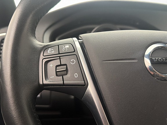 Volvo V40 21 of 29