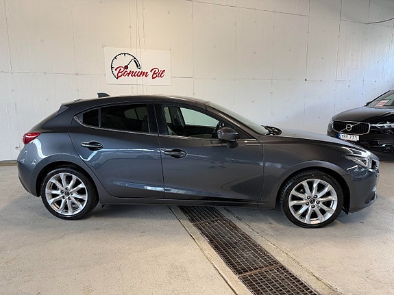 Mazda 3 5 of 16