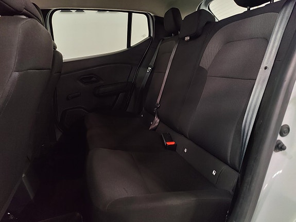 Dacia Sandero 10 of 17