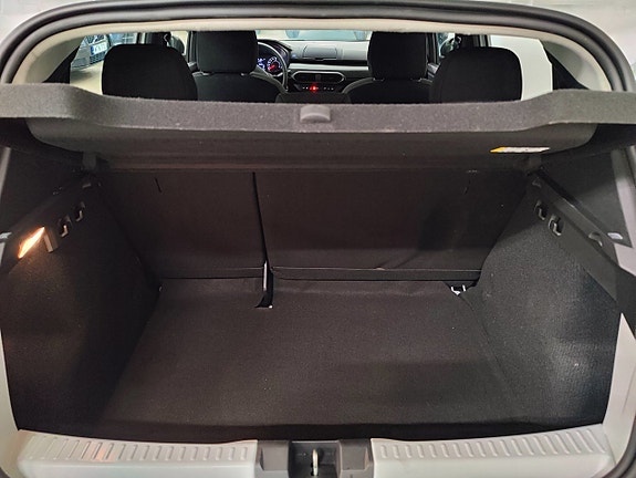 Dacia Sandero 7 of 17