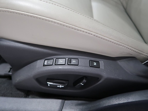 Volvo S80 18 of 30