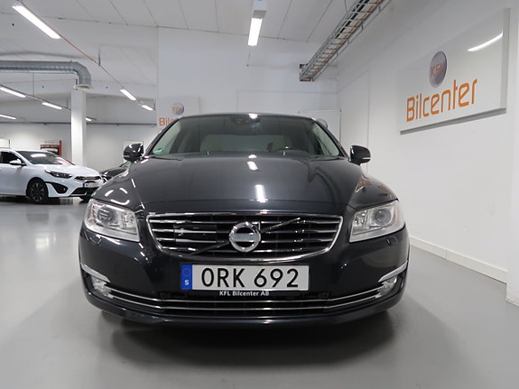 Volvo S80 10 of 30