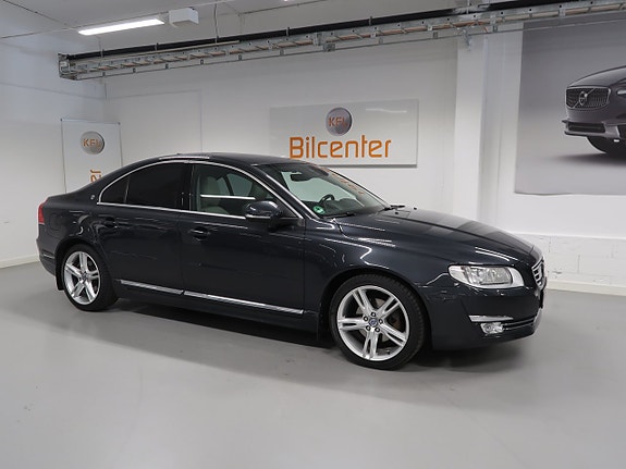 Volvo S80 4 of 30