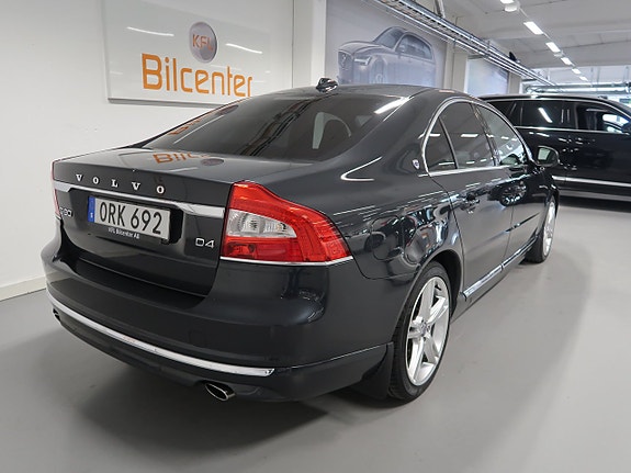 Volvo S80 6 of 30